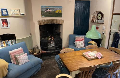 15th Century 6-bed Farmhouse, Sleeps 11, Pets Ok - Foto 47