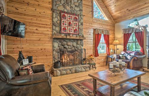 Outdoor Adventure - Charming Cabin w/ Hot Tub - Foto 9