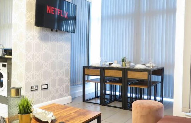 Tudors eSuites City Centre Apartment - Foto 14