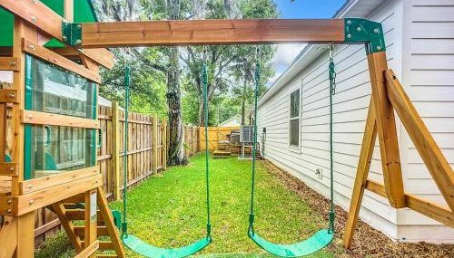 Cozy Coastal Cottage Minutes to Beach and Downtown - Foto 3, Garden