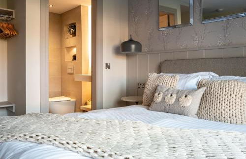 Arran Shores Luxury Shorefront Apartment 9 - Photo 5