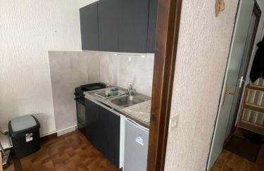 Le Relai S34 - Grand et lumineux studio avec coin montagne 4-6 pers avec WIFI, 50m des pistes, grand balcon exposé SUD, DRAPS NON COMPRIS - Foto 6