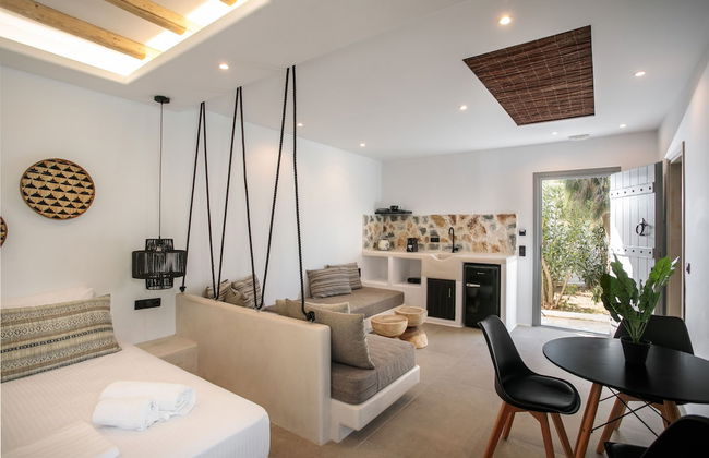 Naxos Green Village Hotel - Photo 4