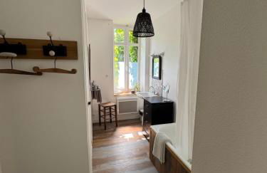 Cottage-Saint Laurent sur Sèvre - Photo 4