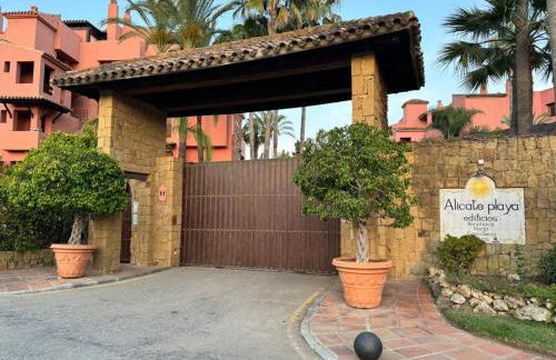 Marbella Bliss 2 Min to Alicate Beach and Pool in Residence - Foto 20