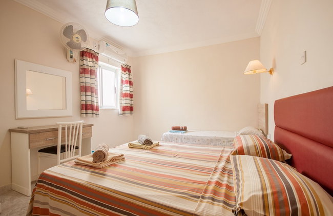 Pool and Sea, charming Merill Apart 5 - Foto 14