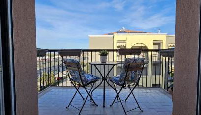 Green House - Photo 4