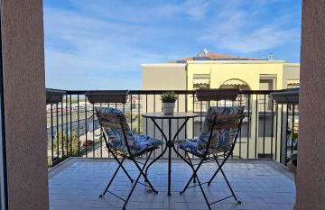 Green House - Photo 4