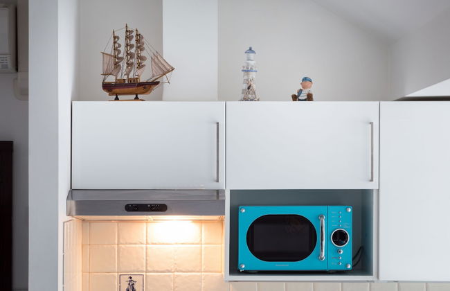 Royal Court Apartments - Photo 10