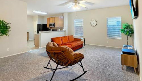 3BR Home in Home - Near Bush Airport & Houston - Foto 5