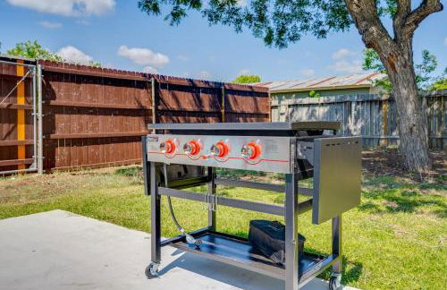 Modern 3 2 two Kings hot tub Fire pit 16min to Wine Trail Nearby Pickleball Courts Pools - Foto 93