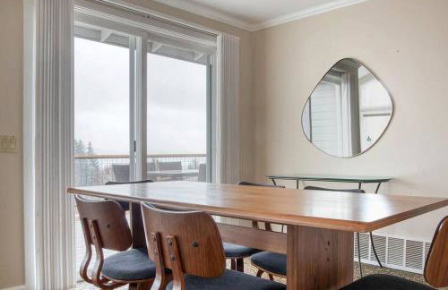 Lake View Relaxing Bellevue Home - Foto 27