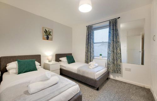 3 Bedroom City Centre apartment with Free Parking, Medieval Area - Foto 12