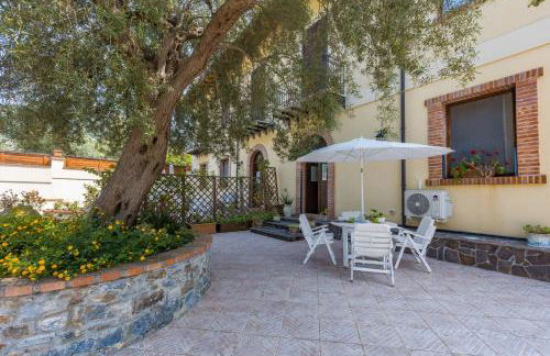 Villa Oceri Gioiosa Marea - Foto 51