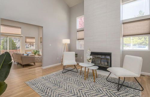 Designer Home conveniently located in Reno NV - Foto 19