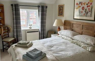 Spacious 4 bed family home near coast - Foto 33