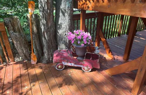 Majestic Lake Front Chalet - Foto 35