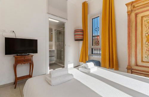 Baroni B - FREE private parking and A-C - Foto 7