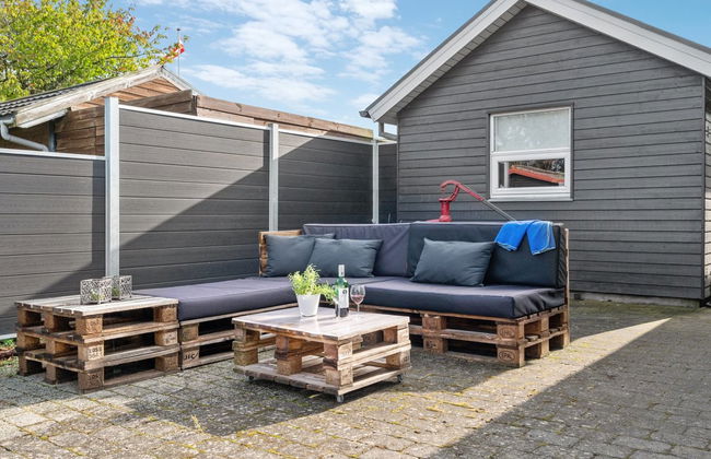 "Thorwith" - 150m from the sea - Foto 4