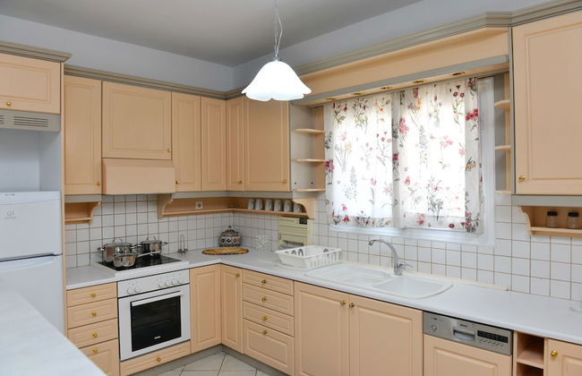 Orestis Suites - Photo 18