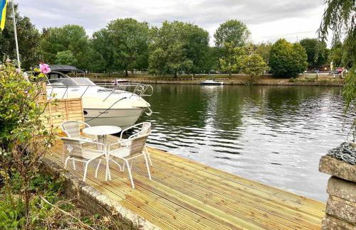 Sleeps 8 Thamefront Gem w PetsOK Free Parking - Foto 25