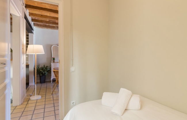 White Suite Barcelona - Photo 9