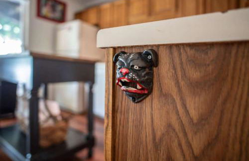 Five Points Dawg Crib On Campus - Photo 18