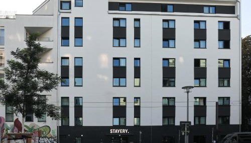STAYERY Berlin Friedrichshain - stylish Rooms & Apartments - Photo 3