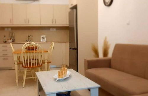 Sonia`s luxury apartment with jacuzzi - Photo 8