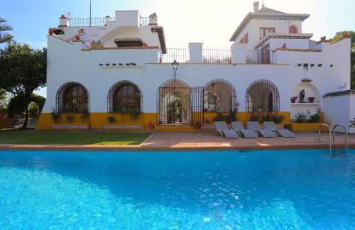 Hacienda Clavero Four Garden Apartment - Photo 25