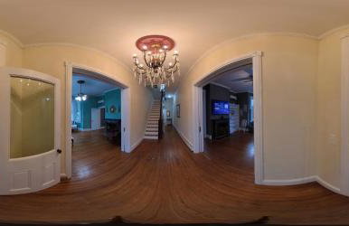 Newly Renovated Historic 6-Bedroom Manor, Where Timeless Elegance Meets Modern Luxury - Foto 2