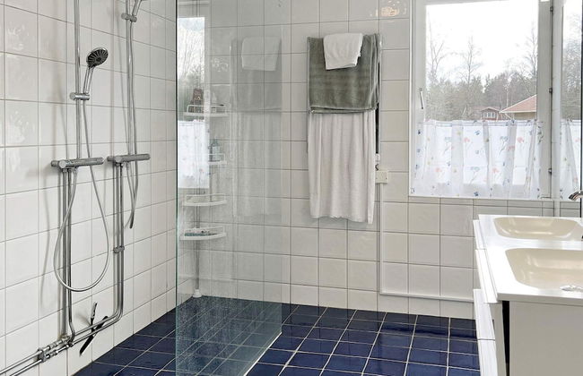 5 Star Holiday Home in Ingaro - Foto 11