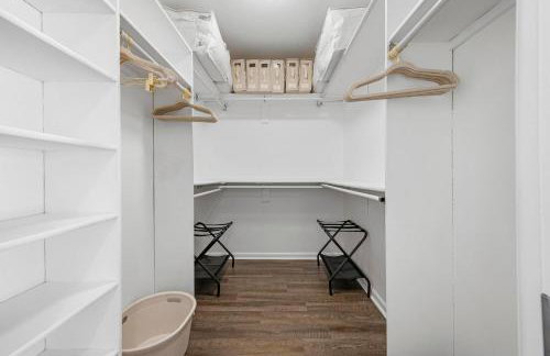 Bayside Hideaway! Private pool with water view and canal side dock! Available for Summer! - Foto 32