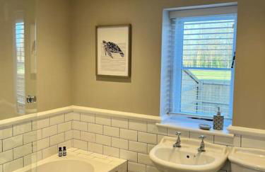 The Log Store - Photo 7