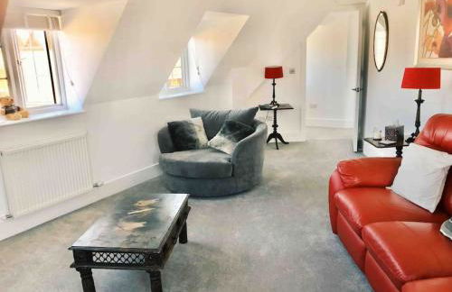 CC - Central Location Top Floor 2 Bed Deluxe Modern Apartment - Foto 10