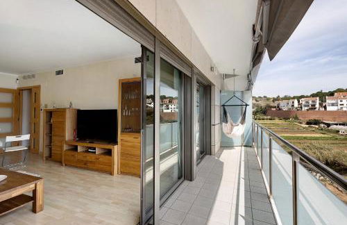 Modern and renewed Apartament Florí - Foto 2