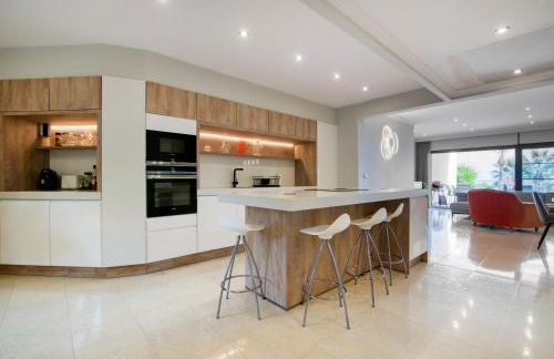Bungalow Villa Gadea - Photo 12