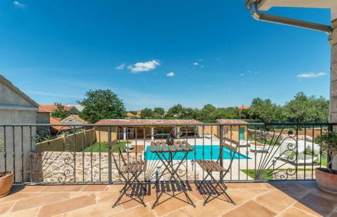 Amazing Home In Gornje Rastane With Sauna - Foto 14
