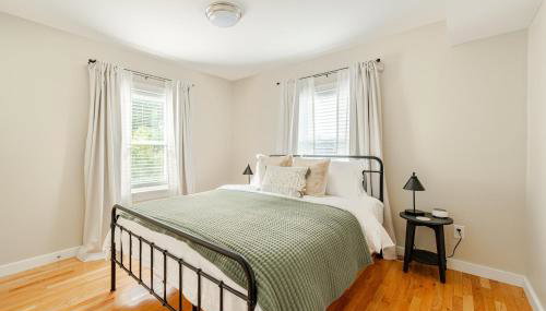 Pristine Walkable Downtown 2BR Apartment - Foto 3