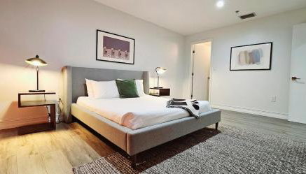 Walk to Everything From The Lofts Suite 306 - Foto 2