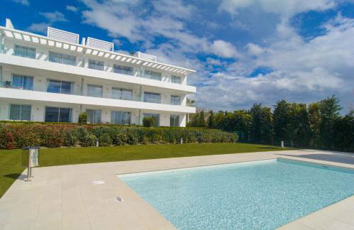 Belaire 4 bedroom apartment - Photo 34