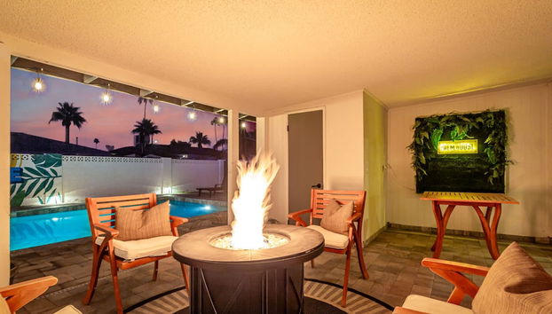 Palmhouse Pool BBQ 5 Mins to Old Town - Foto 5, Habitación