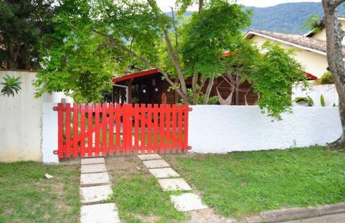 Casa perto a praia Guaecá 6 -10 pessoas - Foto 15