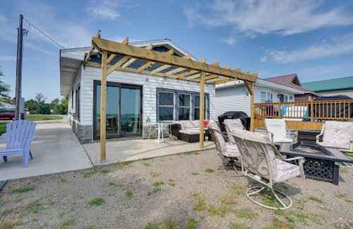 Lakefront Vacation Rental with Fire Pit and Dock! - Foto 24