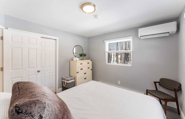 Birchwood by Avantstay Game Room + Lake Access - Photo 11