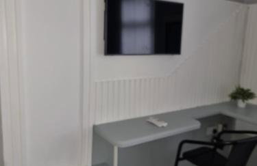 Newly Refurbished 2- Bed Stylish Home - Foto 13