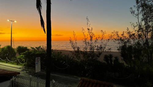 Refúgio Frente ao Mar há Passos da Areia com piscina - Foto 5
