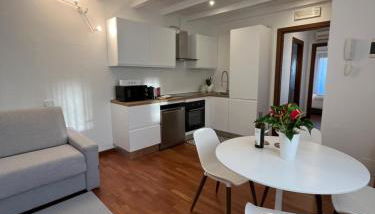 Saffron Suite, just a few minutes from the center and station - Foto 4