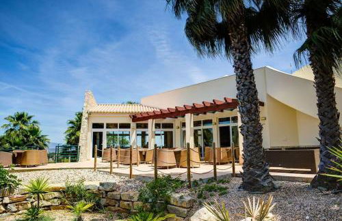 7 Boa Nova Immaculately Presented TWO Storey TOW - Foto 50