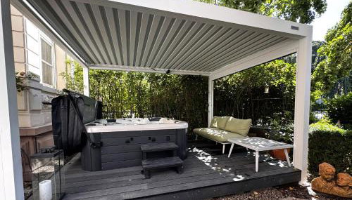 Historical Luxury Homes - Stadtvilla mit Jacuzzi und Garten - Foto 5, Garden, Garden view